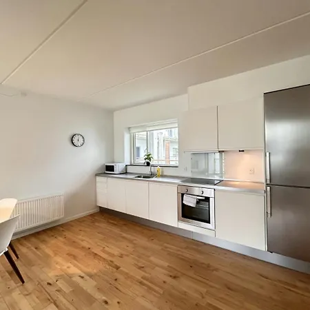 Lägenhet Convenient For 3 In Skejby Århus